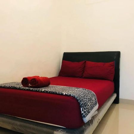 Calliandra Homestay Banyuwangi  Exteriör bild